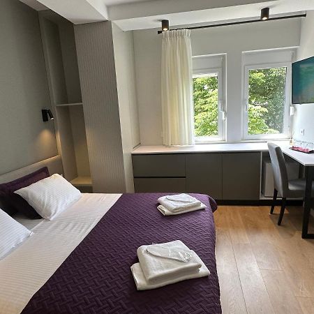 Soin Rooms Tiranë Ngoại thất bức ảnh