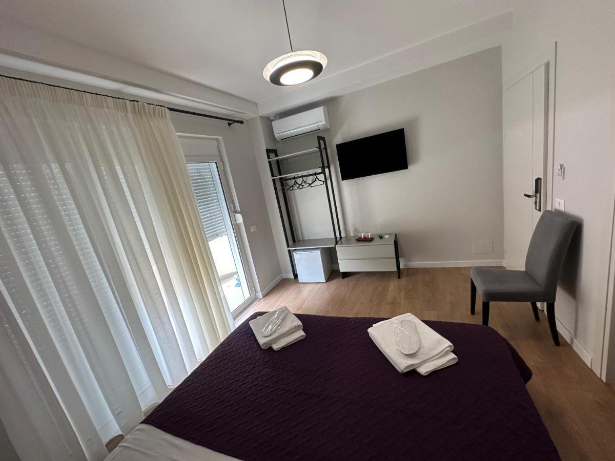 Soin Rooms Tiranë Ngoại thất bức ảnh